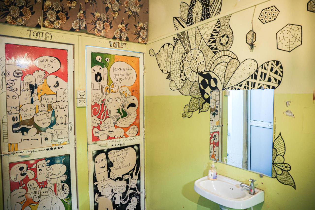Good Vibes Hostel Варанасі Екстер'єр фото