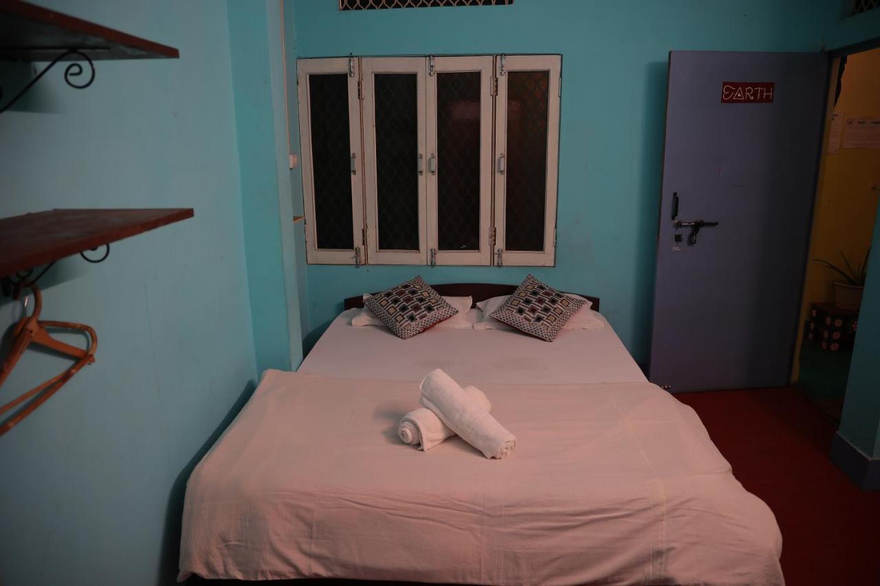 Good Vibes Hostel Варанасі Екстер'єр фото